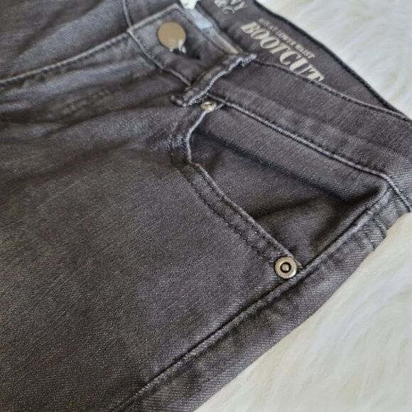 NY & C dark denim bootcut jeans size 2 - Picture 8 of 11